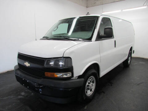 2019 Chevrolet Express Cargo  RWD photo