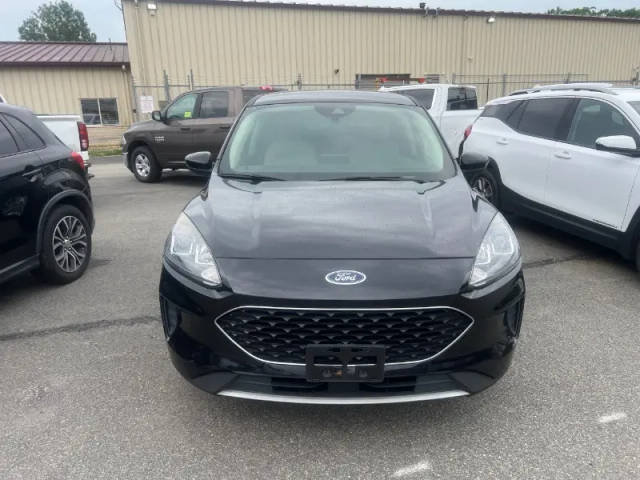 2020 Ford Escape SE FWD photo