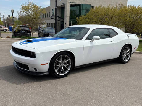 2022 Dodge Challenger GT RWD photo