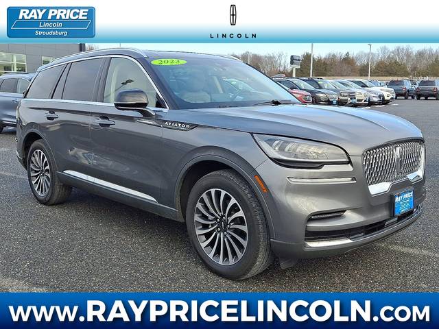 2023 Lincoln Aviator Reserve AWD photo