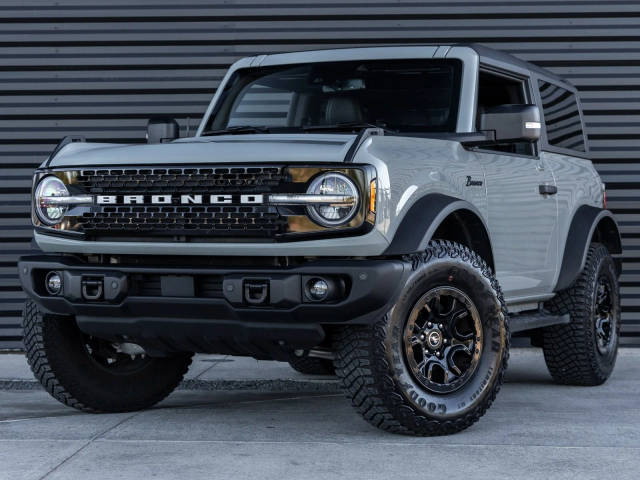 2023 Ford Bronco 2 Door Wildtrak 4WD photo