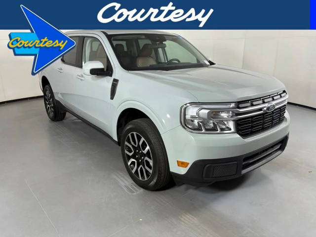 2023 Ford Maverick LARIAT FWD photo