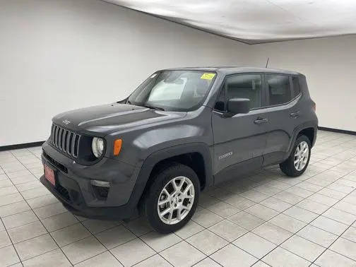2023 Jeep Renegade Latitude 4WD photo