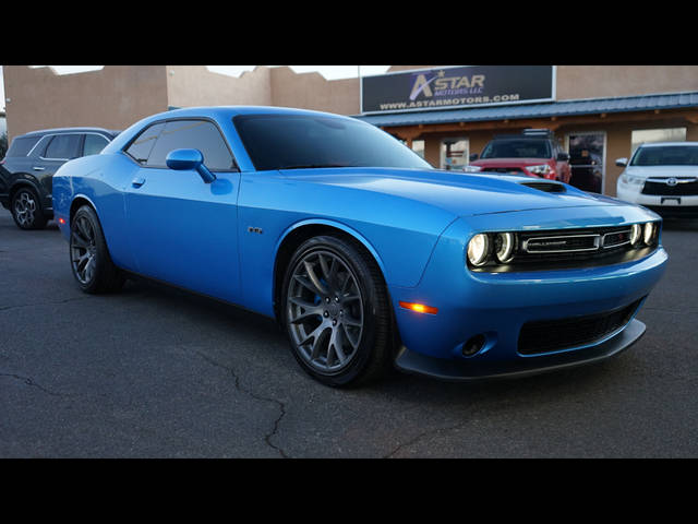 2023 Dodge Challenger R/T RWD photo