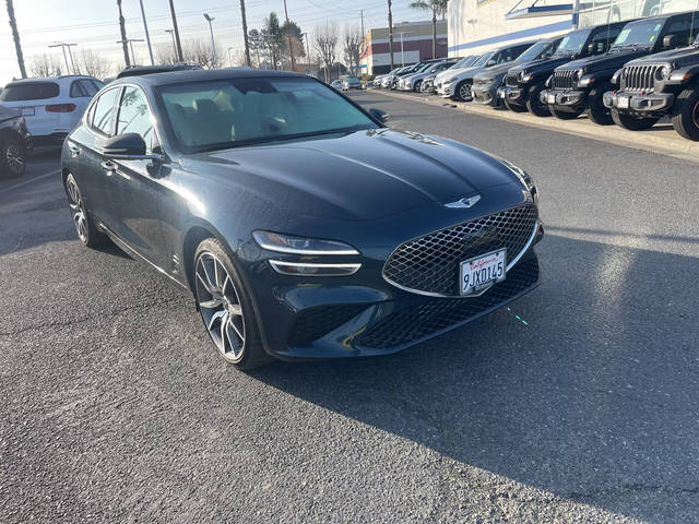 2023 Genesis G70 3.3T RWD photo