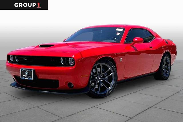2023 Dodge Challenger R/T Scat Pack RWD photo