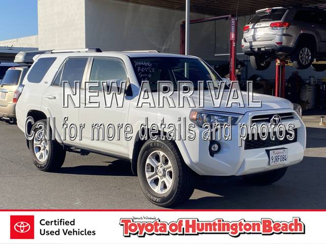 2023 Toyota 4Runner SR5 RWD photo