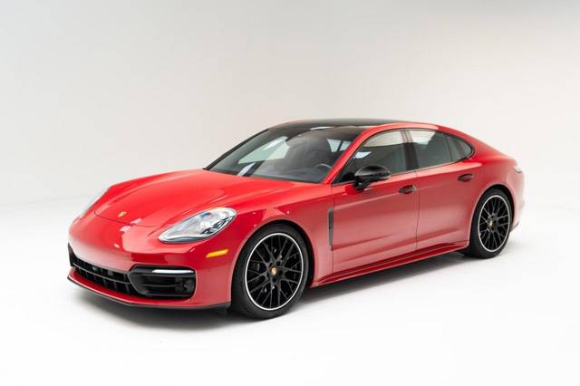 2023 Porsche Panamera Platinum Edition RWD photo