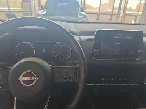 2023 Nissan Rogue SV AWD photo