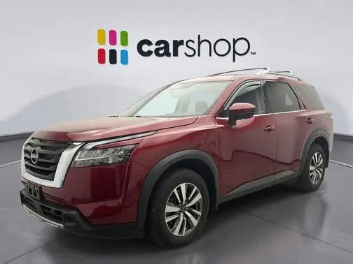 2023 Nissan Pathfinder SL 4WD photo