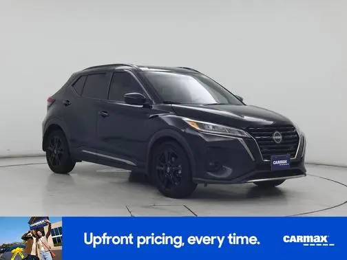2023 Nissan Kicks SR FWD photo