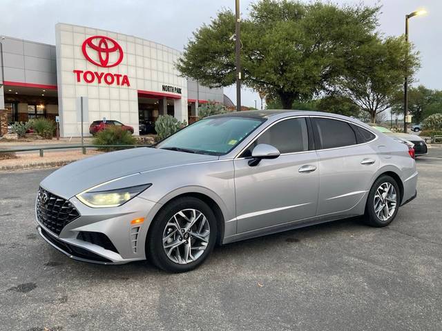 2023 Hyundai Sonata SEL FWD photo