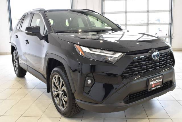 2023 Toyota RAV4 Hybrid XLE Premium AWD photo