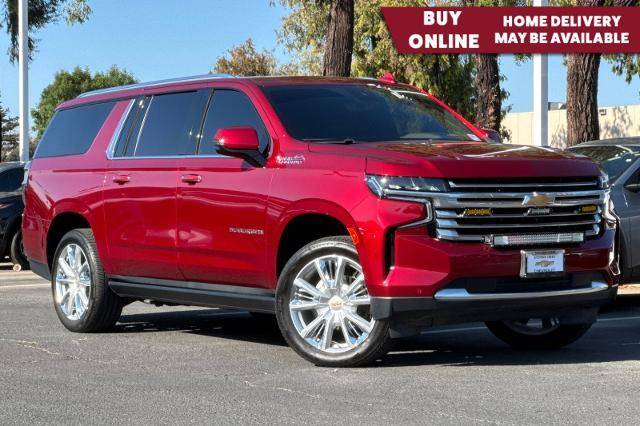 2023 Chevrolet Suburban High Country 4WD photo