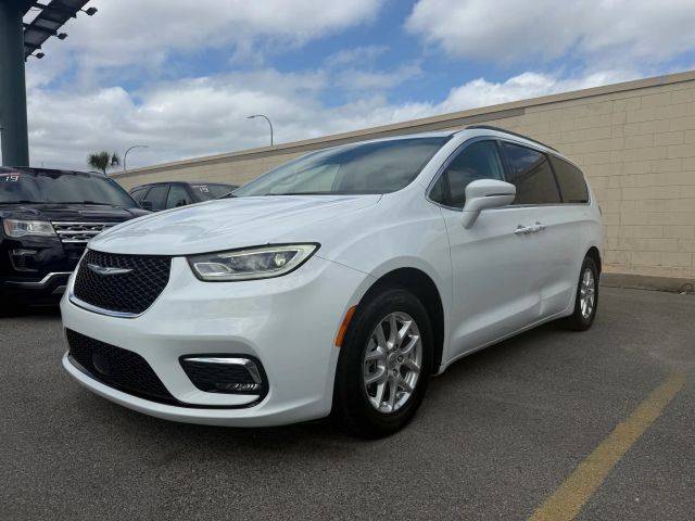 2022 Chrysler Pacifica Minivan Touring L FWD photo
