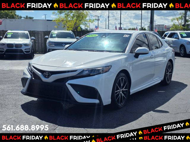 2021 Toyota Camry SE FWD photo