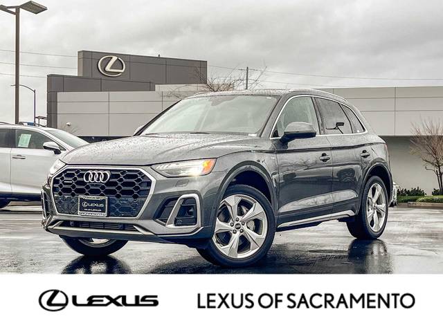 2023 Audi Q5 S line Prestige AWD photo