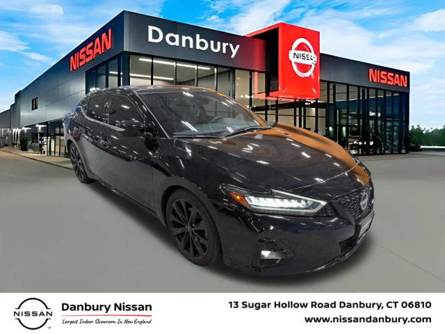 2023 Nissan Maxima SR FWD photo