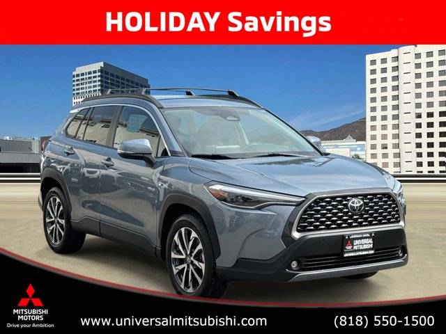 2023 Toyota Corolla Cross XLE FWD photo