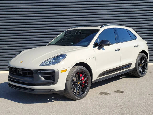 2023 Porsche Macan GTS AWD photo