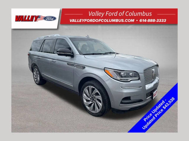 2022 Lincoln Navigator Reserve 4WD photo