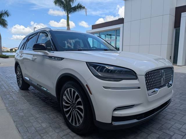 2023 Lincoln Aviator Standard RWD photo