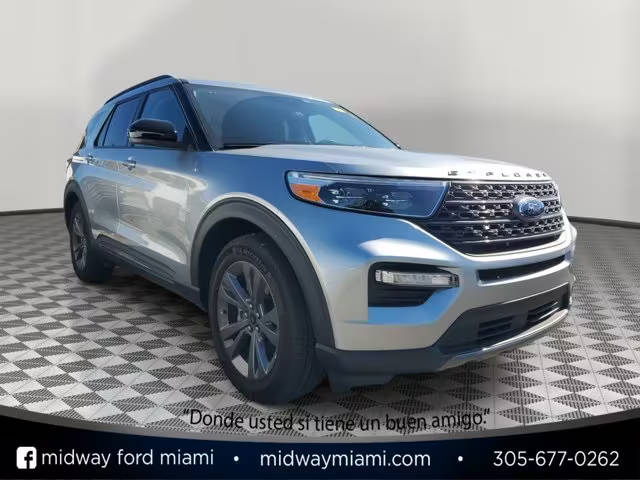 2023 Ford Explorer XLT RWD photo