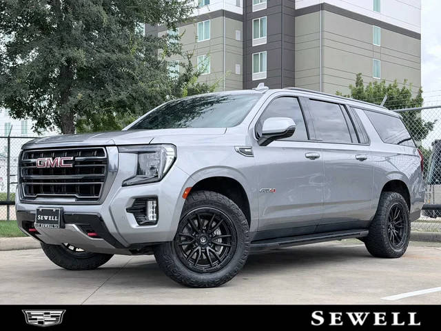 2023 GMC Yukon XL AT4 4WD photo