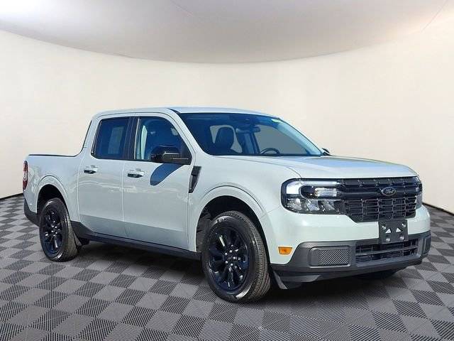 2023 Ford Maverick LARIAT AWD photo