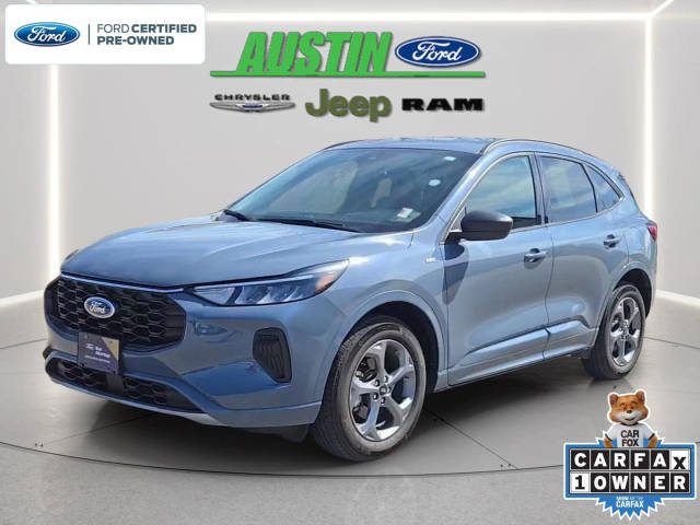 2023 Ford Escape ST-Line AWD photo
