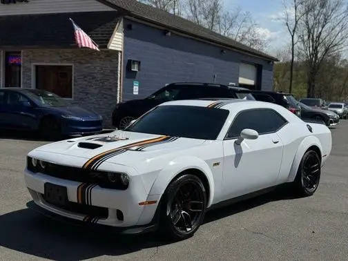 2023 Dodge Challenger R/T Scat Pack Widebody RWD photo