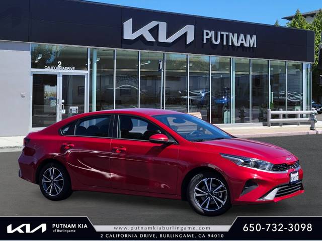2023 Kia Forte LXS FWD photo