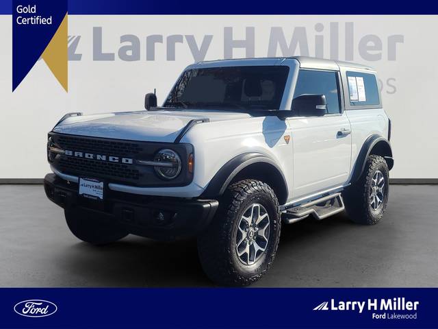 2023 Ford Bronco 2 Door Badlands 4WD photo