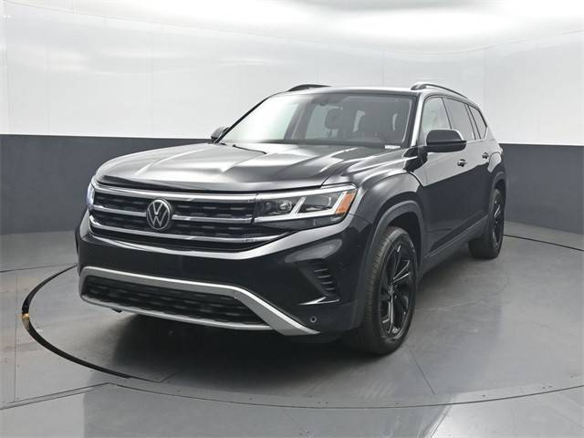 2023 Volkswagen Atlas 3.6L V6 SE w/Technology FWD photo