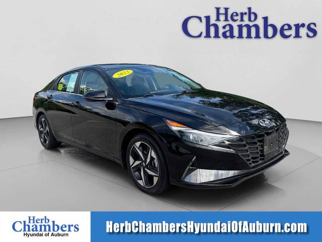 2023 Hyundai Elantra Limited FWD photo