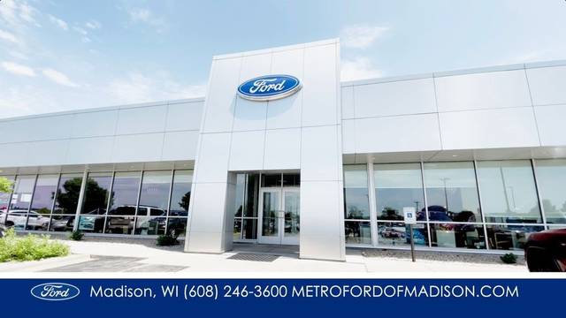 2023 Ford Maverick XLT FWD photo
