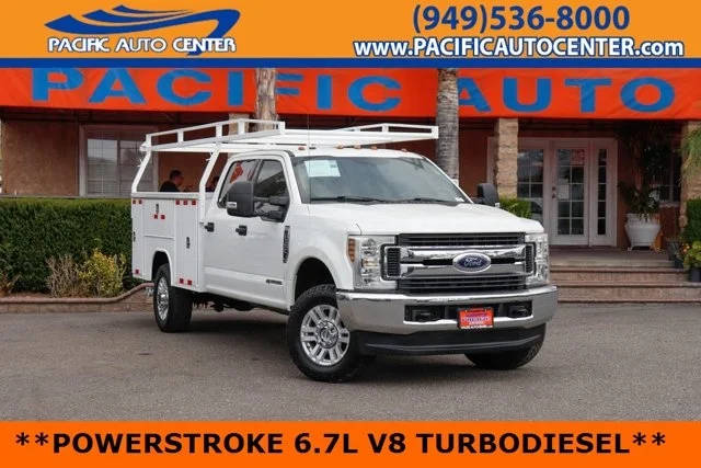 2019 Ford F-350 Super Duty XLT 4WD photo