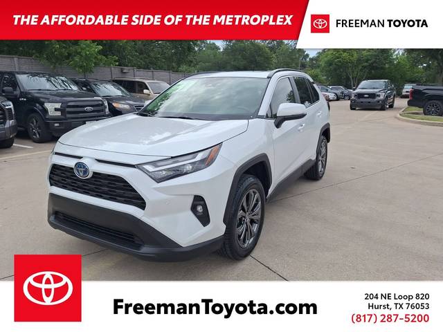 2023 Toyota RAV4 Hybrid XLE Premium AWD photo