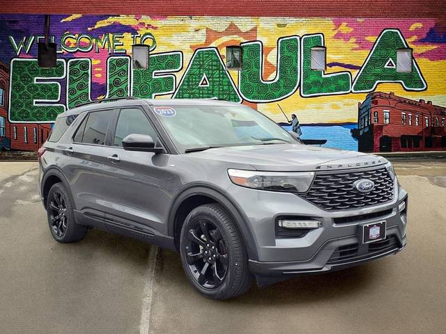 2023 Ford Explorer ST-Line RWD photo