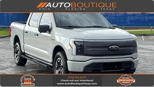 2023 Ford F-150 Lightning XLT AWD photo