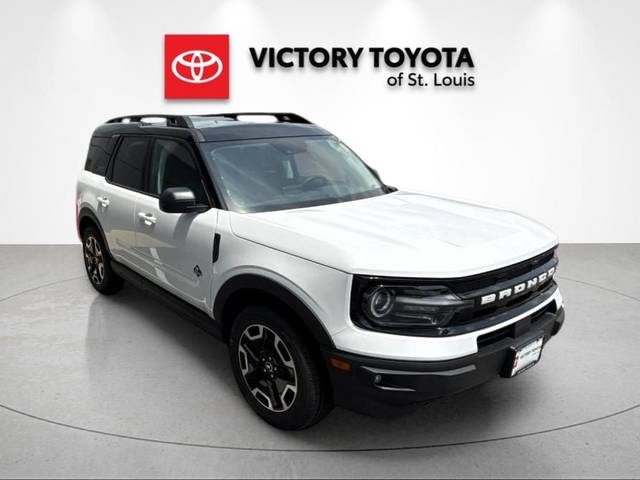 2023 Ford Bronco Sport Outer Banks 4WD photo