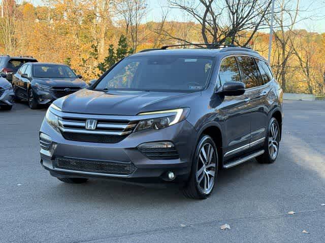 2016 Honda Pilot Touring AWD photo