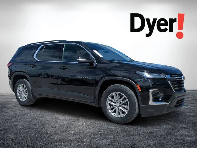 2023 Chevrolet Traverse LT Cloth FWD photo