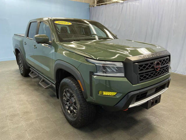 2023 Nissan Frontier PRO-4X 4WD photo