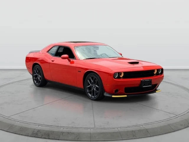 2023 Dodge Challenger R/T RWD photo