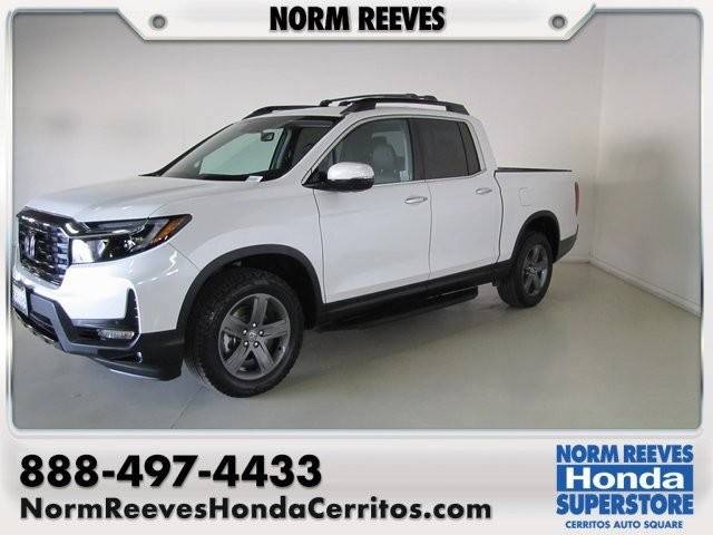 2023 Honda Ridgeline RTL-E AWD photo