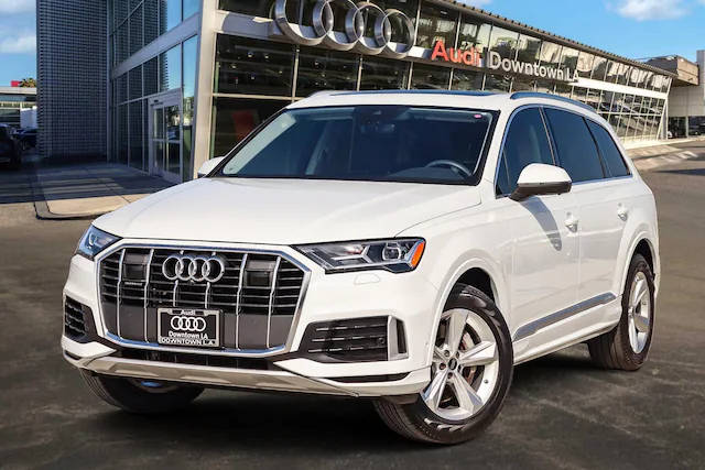 2023 Audi Q7 Premium AWD photo