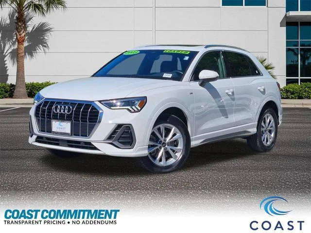 2023 Audi Q3 S line Premium AWD photo