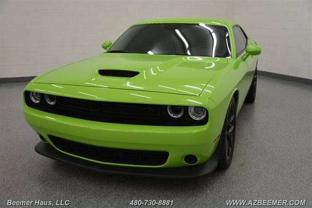 2023 Dodge Challenger R/T RWD photo