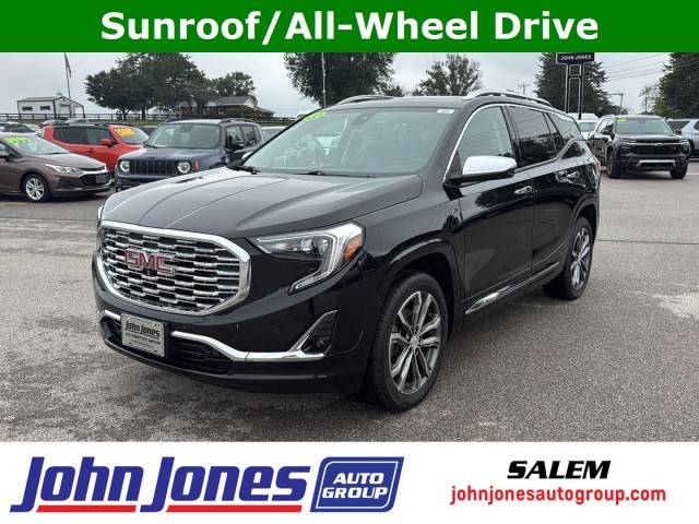 2020 GMC Terrain Denali AWD photo